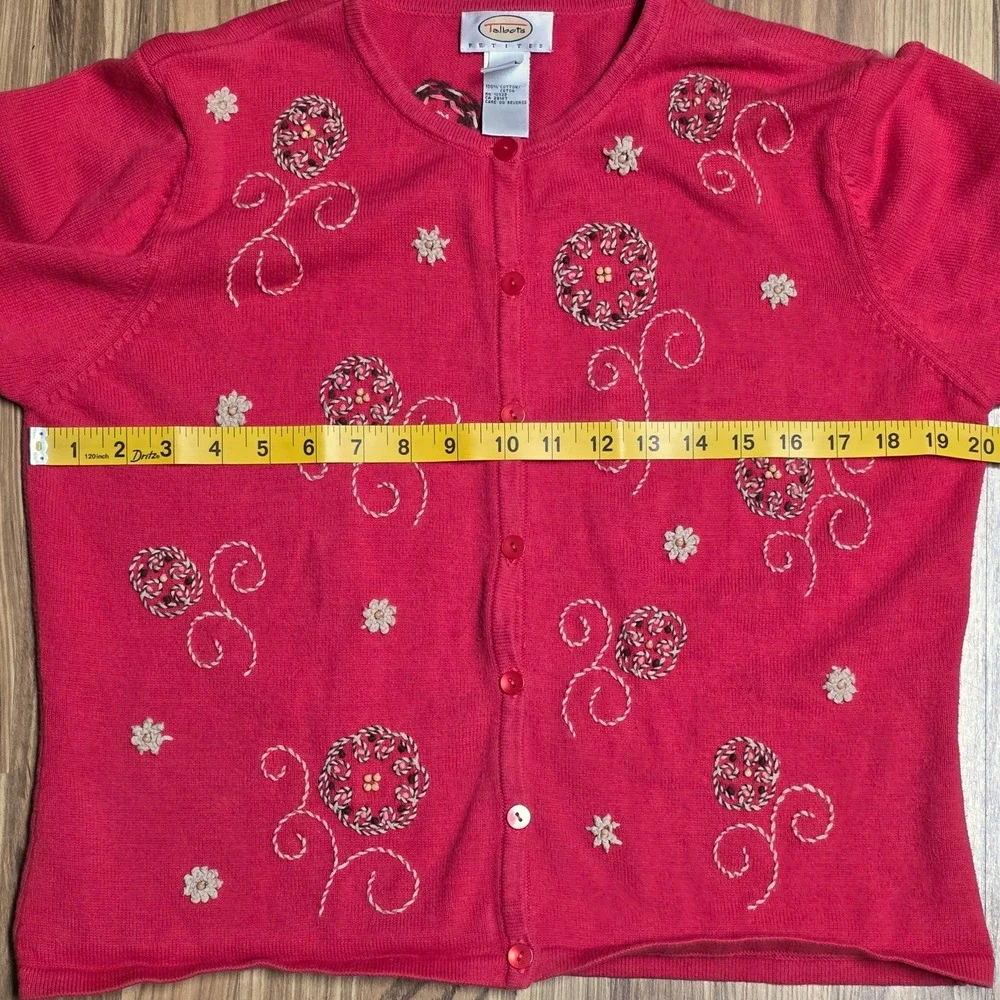 Vintage Talbots Embroidered Cardigan Sweater Women's Size‎ L Red Floral Buttons